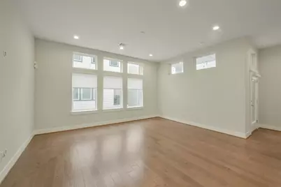 760 W Donovan Street, Houston, TX 77091 - Photo 9