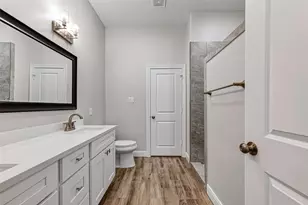 504 Nursery Rd, The Woodlands, TX 77380 - Photo 23
