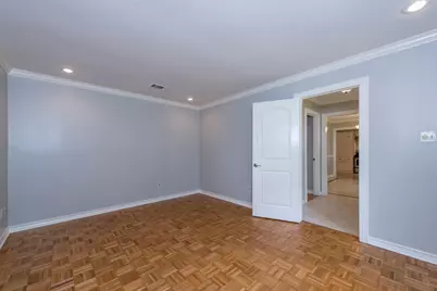 8003 Sharpview Drive, Houston, TX 77036 - Photo 7