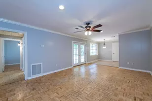 8003 Sharpview Dr, Houston, TX 77036 - Photo 15