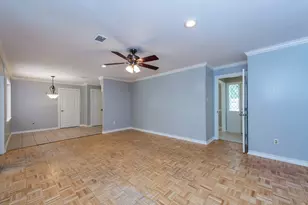 8003 Sharpview Dr, Houston, TX 77036 - Photo 13