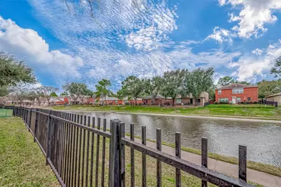 10327 Sablebrook Lane, Houston, TX 77095 - Photo 47