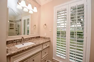 7514 Guinevere Dr, Sugar Land, TX 77479 - Photo 37