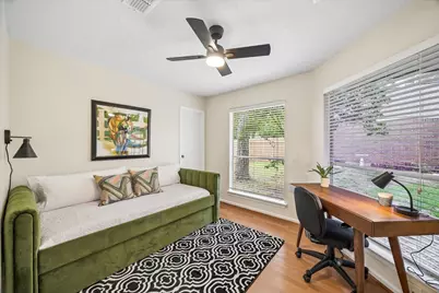 30 Camberwell Court, The Woodlands, TX 77380 - Photo 19