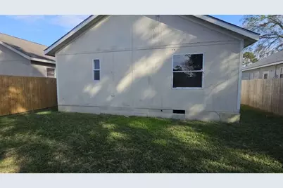 11919 Kingslake Forest Drive, Houston, TX 77044 - Photo 13