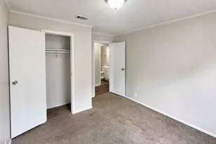 11919 Kingslake Forest Dr, Houston, TX 77044 - Photo 19