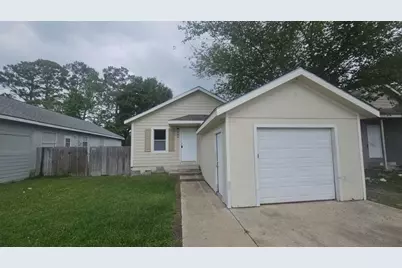 11919 Kingslake Forest Drive, Houston, TX 77044 - Photo 11
