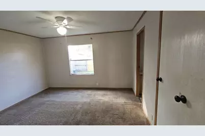 11919 Kingslake Forest Drive, Houston, TX 77044 - Photo 9