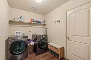 2034 Harmon Park Ct, Spring, TX 77373 - Photo 19