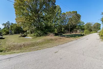 214 E Beaumont Avenue, Onalaska, TX 77360 - Photo 5