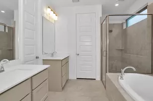 21903 Woodland Hawthorn Ln, Cypress, TX 77433 - Photo 9