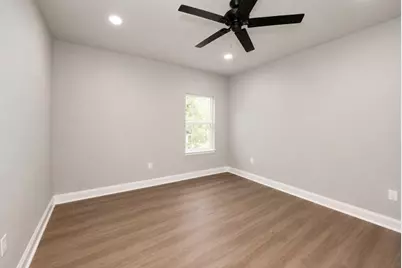 220 N Fairway Loop, Coldspring, TX 77331 - Photo 15