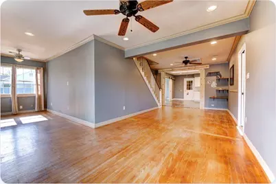 4303 Castor Street, Houston, TX 77022 - Photo 9