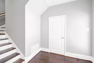 411 N Nagle St, Houston, TX 77003 - Photo 5