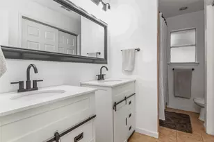 3601 Clover Ln, Deer Park, TX 77536 - Photo 15