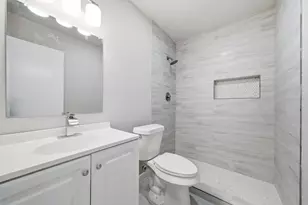 7530 Millbrae Ln, Houston, TX 77041 - Photo 15