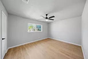7530 Millbrae Ln, Houston, TX 77041 - Photo 13