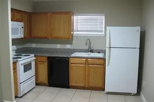 3010 Oakdale St, Houston, TX 77004 - Photo 3