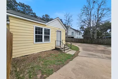 1023 Meyer Street, Sealy, TX 77474 - Photo 5