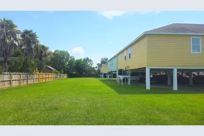 521 12th Street, San Leon, TX 77539 - Photo 7