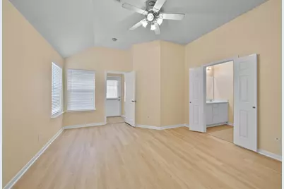 12119 Lakewood Villa Drive, Tomball, TX 77377 - Photo 9