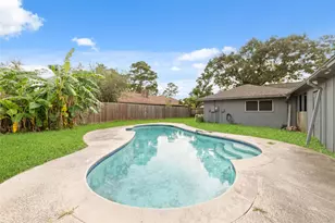 23303 Canyon Lake Dr, Spring, TX 77373 - Photo 9