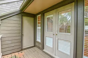 294 Sugar Berry Cir, Houston, TX 77024 - Photo 25