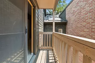 294 Sugar Berry Cir, Houston, TX 77024 - Photo 35
