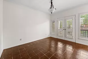 294 Sugar Berry Cir, Houston, TX 77024 - Photo 15