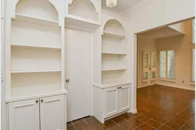 294 Sugarberry Circle, Houston, TX 77024 - Photo 7