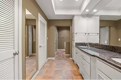 294 Sugarberry Circle, Houston, TX 77024 - Photo 27