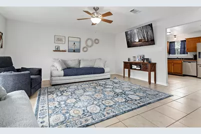 160 Lauren, Orange, TX 77630 - Photo 7