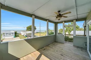 2507 Bay Oaks Harbor Dr, Baytown, TX 77523 - Photo 7