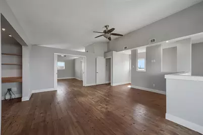 2507 Bay Oaks Harbor Drive, Baytown, TX 77523 - Photo 23