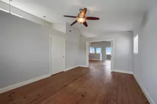 2507 Bay Oaks Harbor Dr, Baytown, TX 77523 - Photo 21