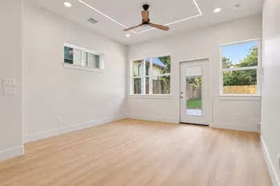 1521 Armada Drive, Houston, TX 77091 - Photo 5