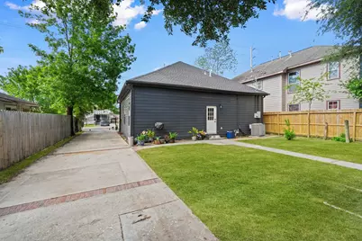 5005 Brady Street, Houston, TX 77011 - Photo 15