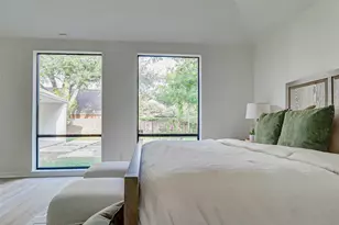 10303 Chevy Chase Dr, Houston, TX 77042 - Photo 25