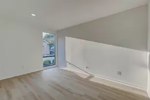 10303 Chevy Chase Dr, Houston, TX 77042 - Photo 39