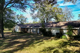 1549 Co Rd 1650, Grapeland, TX 75844 - Photo 1