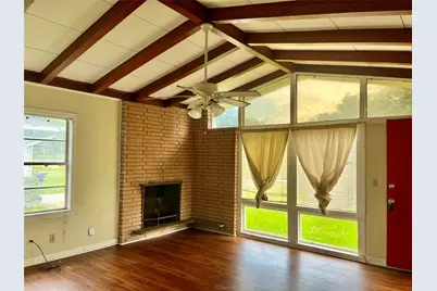 216 21st Avenue N, Texas City, TX 77590 - Photo 3