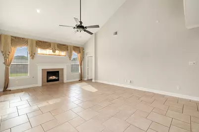 13322 Larkhill Gardens Lane, Sugar Land, TX 77498 - Photo 9