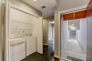 1211 Arthur St, Houston, TX 77019 - Photo 7