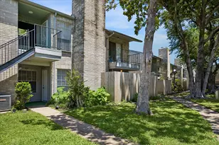 6500 Sands Point Dr, Houston, TX 77074 - Photo 1