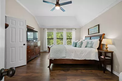 72 W Sandalbranch Circle, The Woodlands, TX 77382 - Photo 37