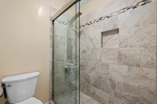 72 W Sandalbranch Cir, The Woodlands, TX 77382 - Photo 31