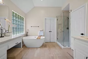 72 W Sandalbranch Cir, The Woodlands, TX 77382 - Photo 37