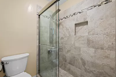 72 W Sandalbranch Circle, The Woodlands, TX 77382 - Photo 31