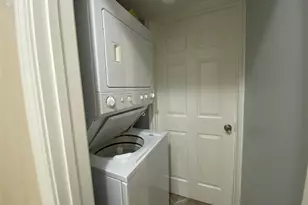 215 Postoffice, Galveston, TX 77550 - Photo 15