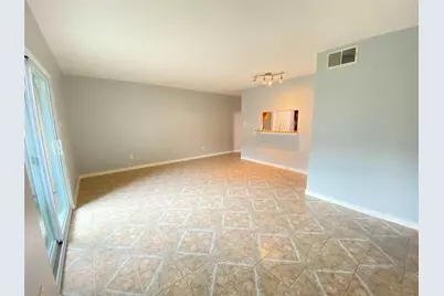 215 Postoffice #605, Galveston, TX 77550 - Photo 3